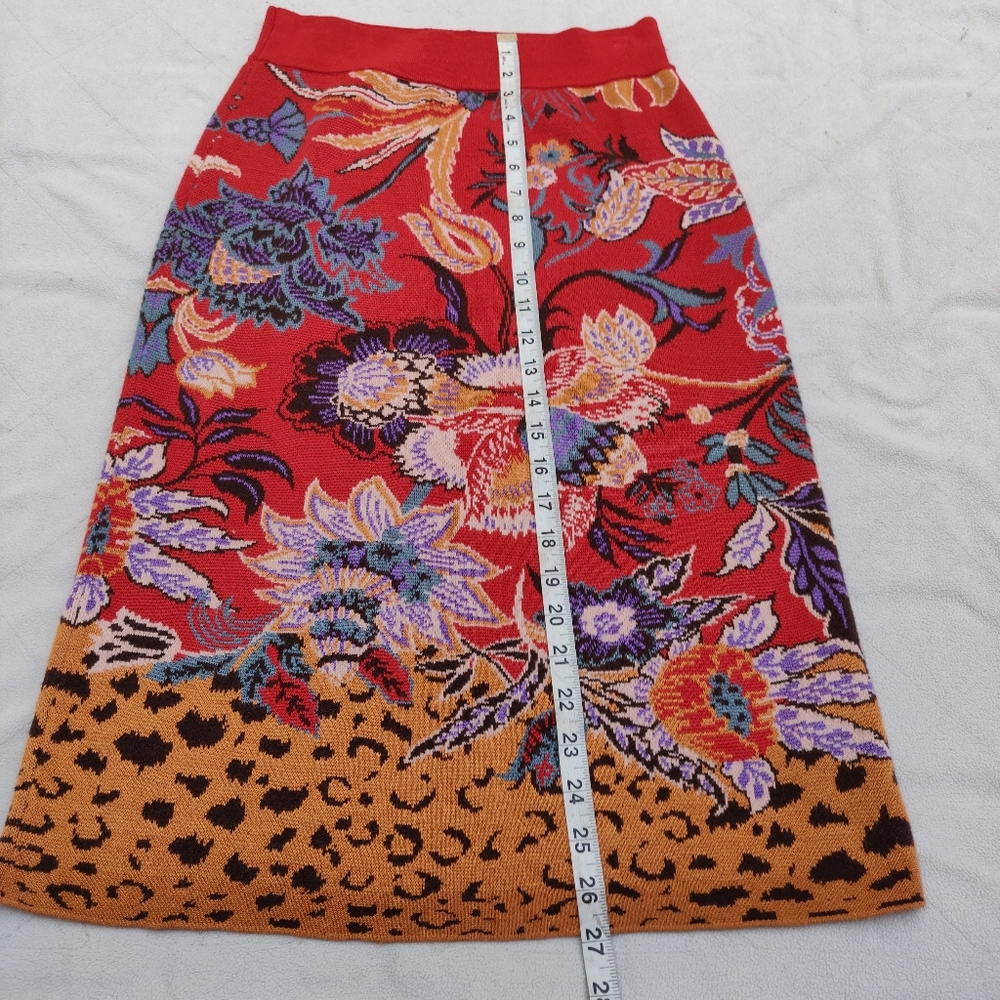 Anthropologie Coral Floral Pencil Skirt with Mustard Leopard Hem - Picture 11 of 11